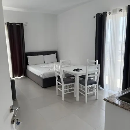 Perball Rafaelos Apartamento *